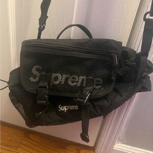 Supreme Black Mesh Men's Messenger Bag